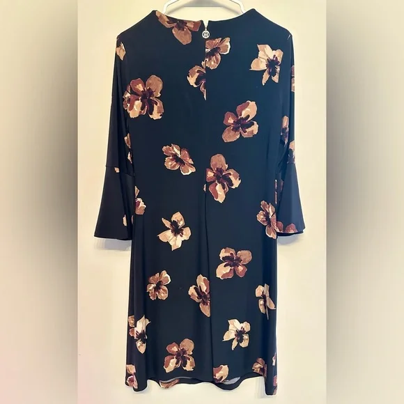 Tommy Hilfiger Black Dress with Floral Pattern Size 6 - Picture 6 of 6